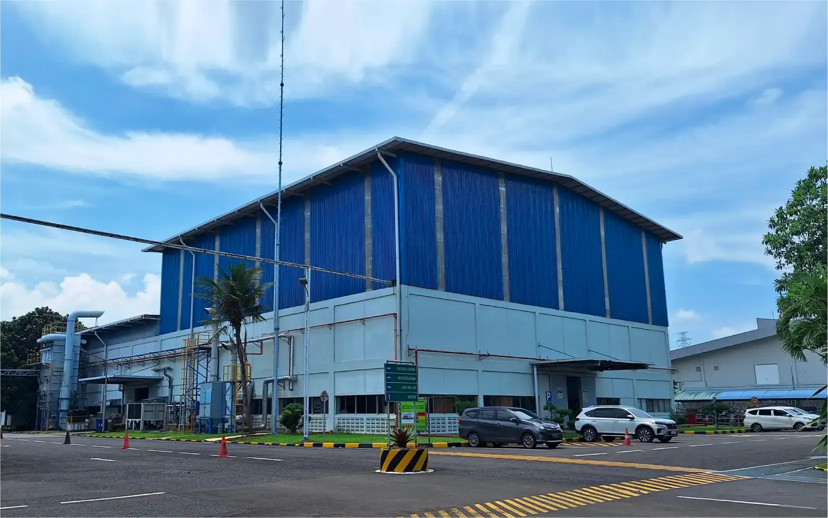 Bangunan Pabrik