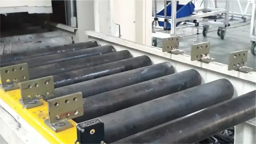 Pemasangan Konveyor Rol Bertenaga (Power Roller Conveyor)